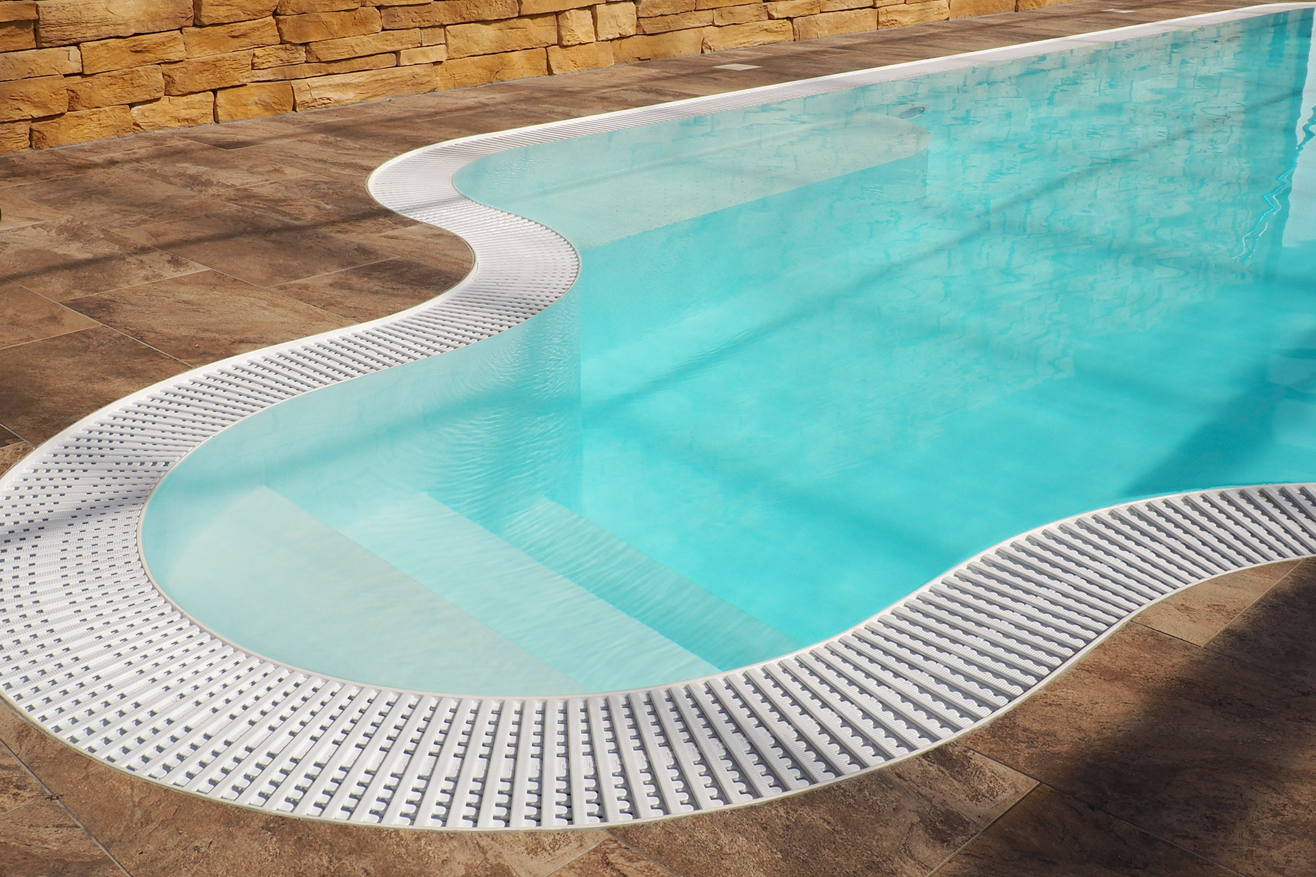 Pool Type: Overflow